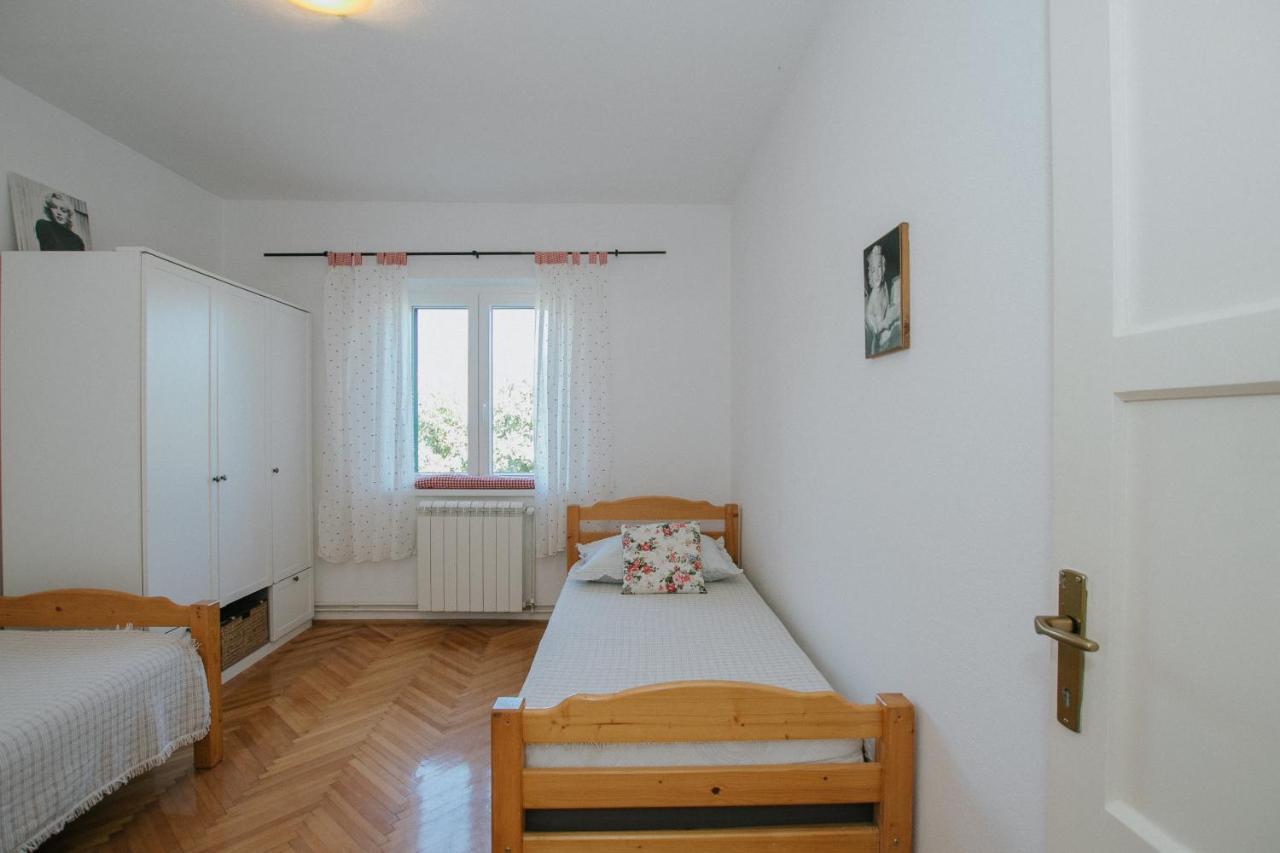 Country House Rusula Vrsine Exterior photo